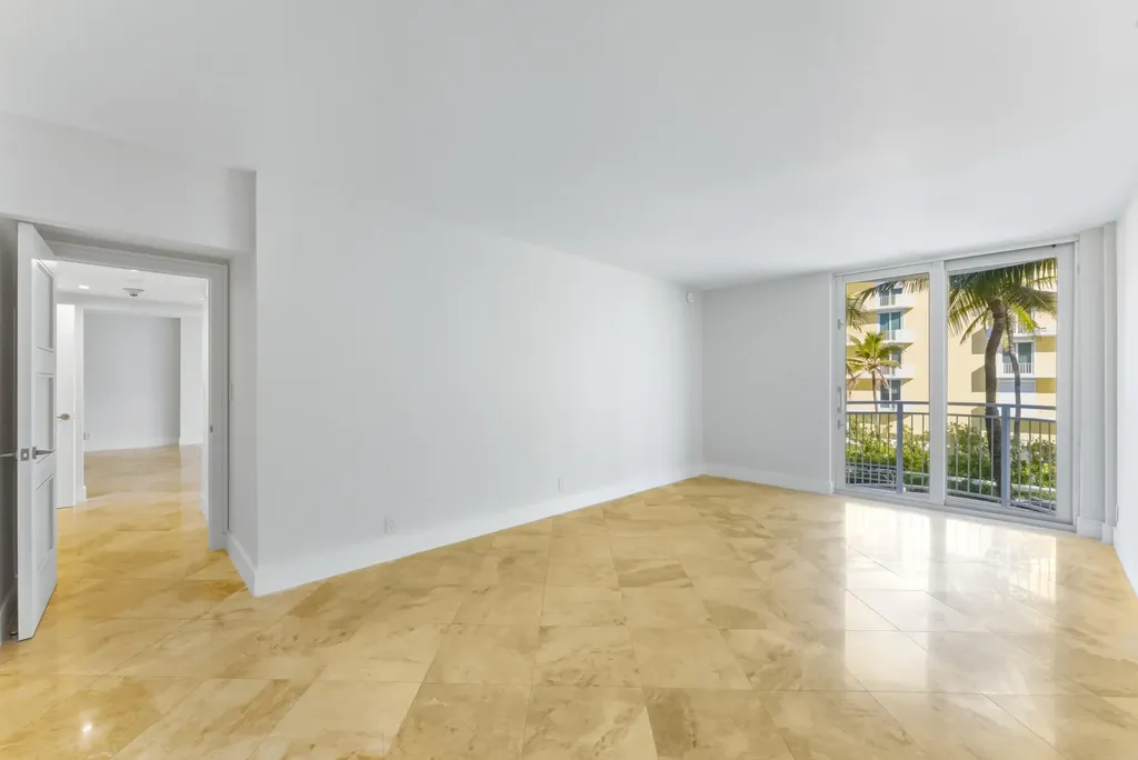 100 Worth Avenue Palm Beach FL 33480