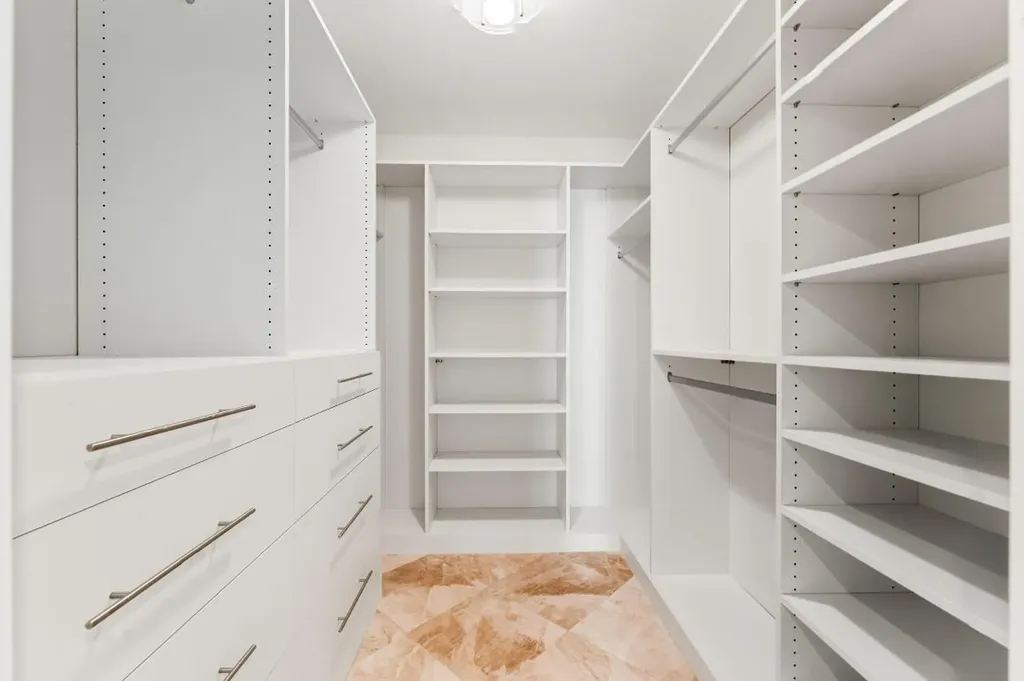 100 Worth Avenue Palm Beach FL 33480