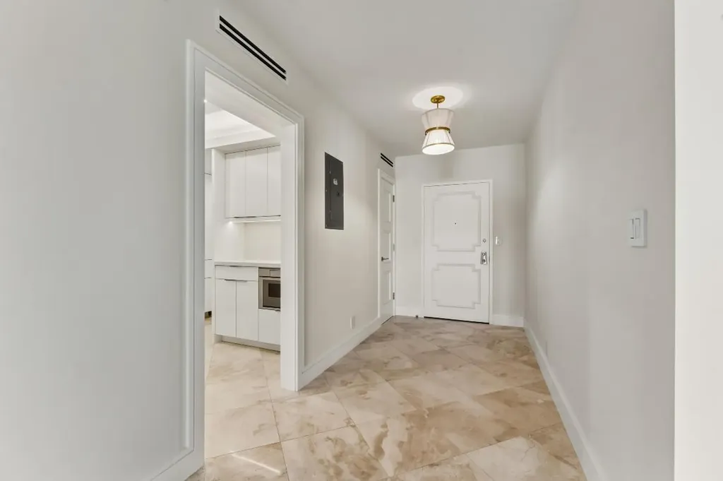 100 Worth Avenue Palm Beach FL 33480