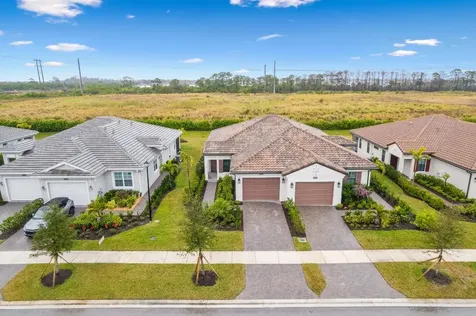 27064 SW Viterbo Way Port St Lucie FL 34986