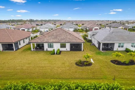 27064 SW Viterbo Way Port St Lucie FL 34986