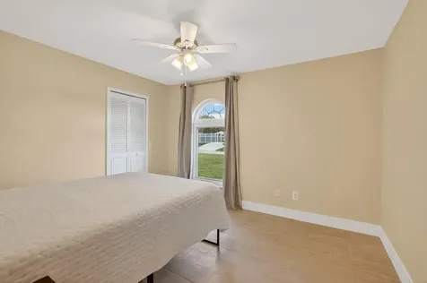 320 NE Surfside Avenue Port St Lucie FL 34983