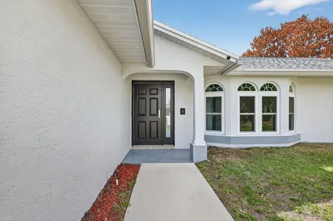 320 NE Surfside Avenue Port St Lucie FL 34983