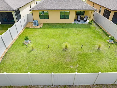 1414 Mineral Loop Drive NW Palm Bay FL 32907