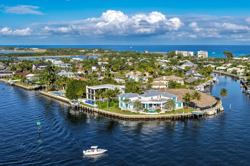92 Island Drive S Ocean Ridge FL 33435