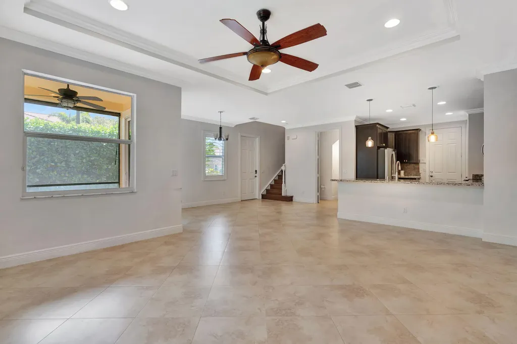 4559 Cadiz Circle Palm Beach Gardens FL 33418