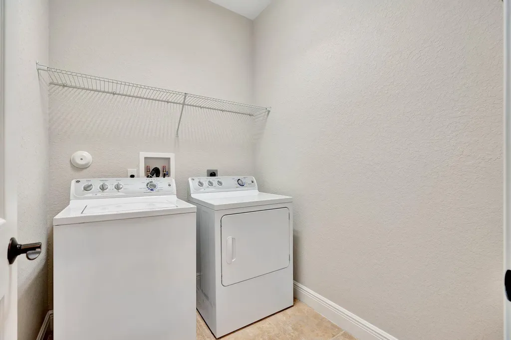 4559 Cadiz Circle Palm Beach Gardens FL 33418