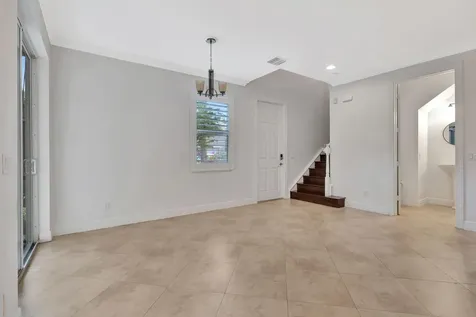 4559 Cadiz Circle Palm Beach Gardens FL 33418