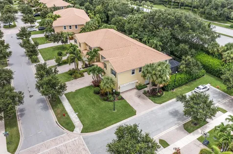 4559 Cadiz Circle Palm Beach Gardens FL 33418