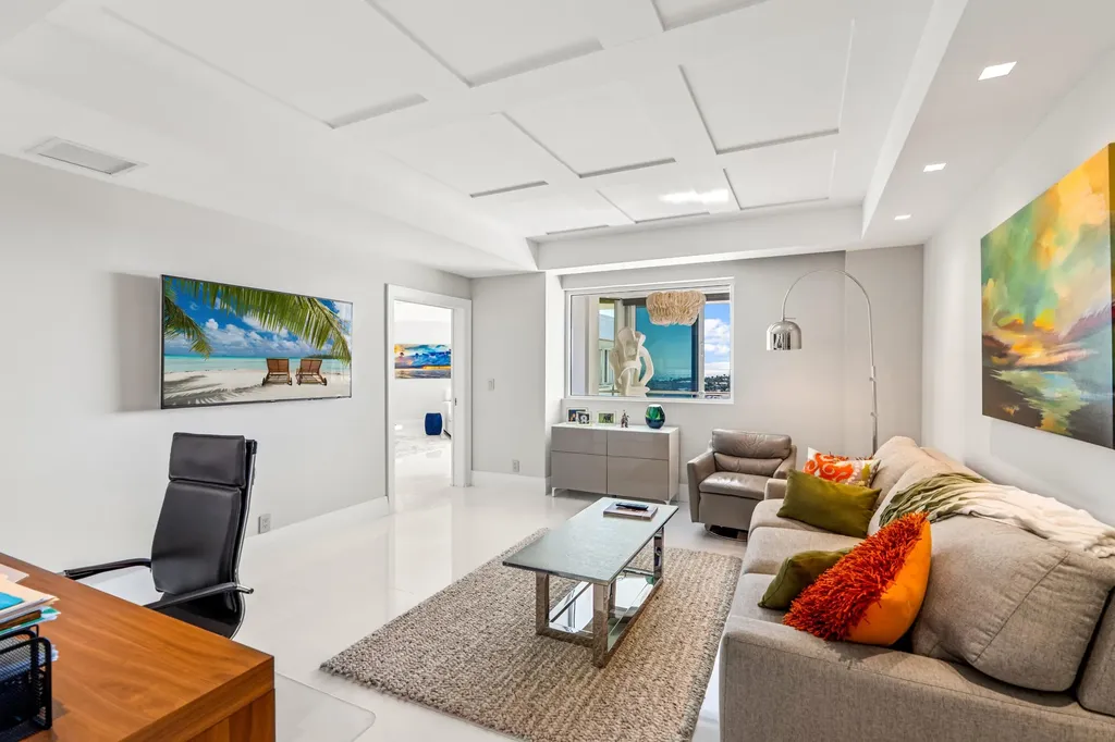 50 East Road Delray Beach FL 33483