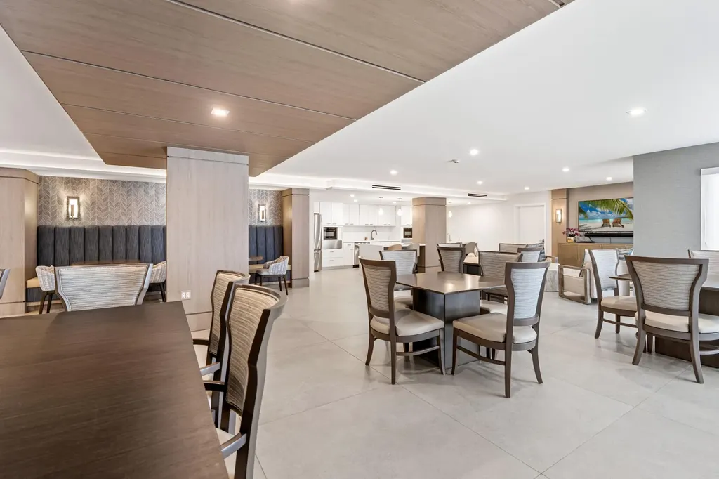 50 East Road Delray Beach FL 33483