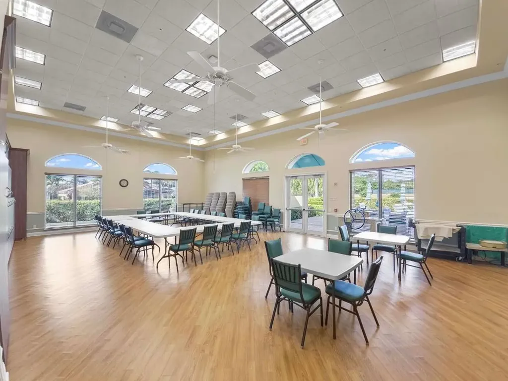 5318 Landon Circle Boynton Beach FL 33437