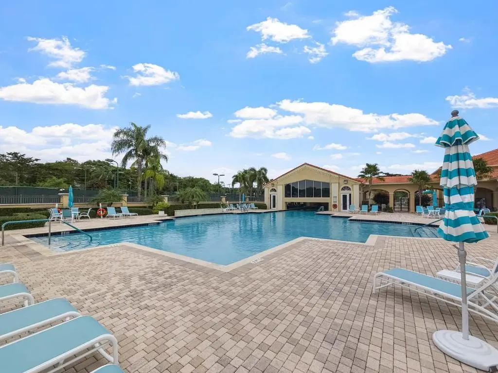 5318 Landon Circle Boynton Beach FL 33437