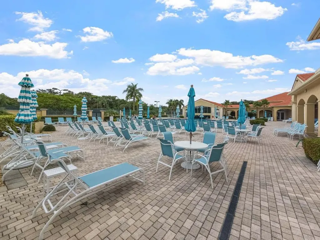 5318 Landon Circle Boynton Beach FL 33437