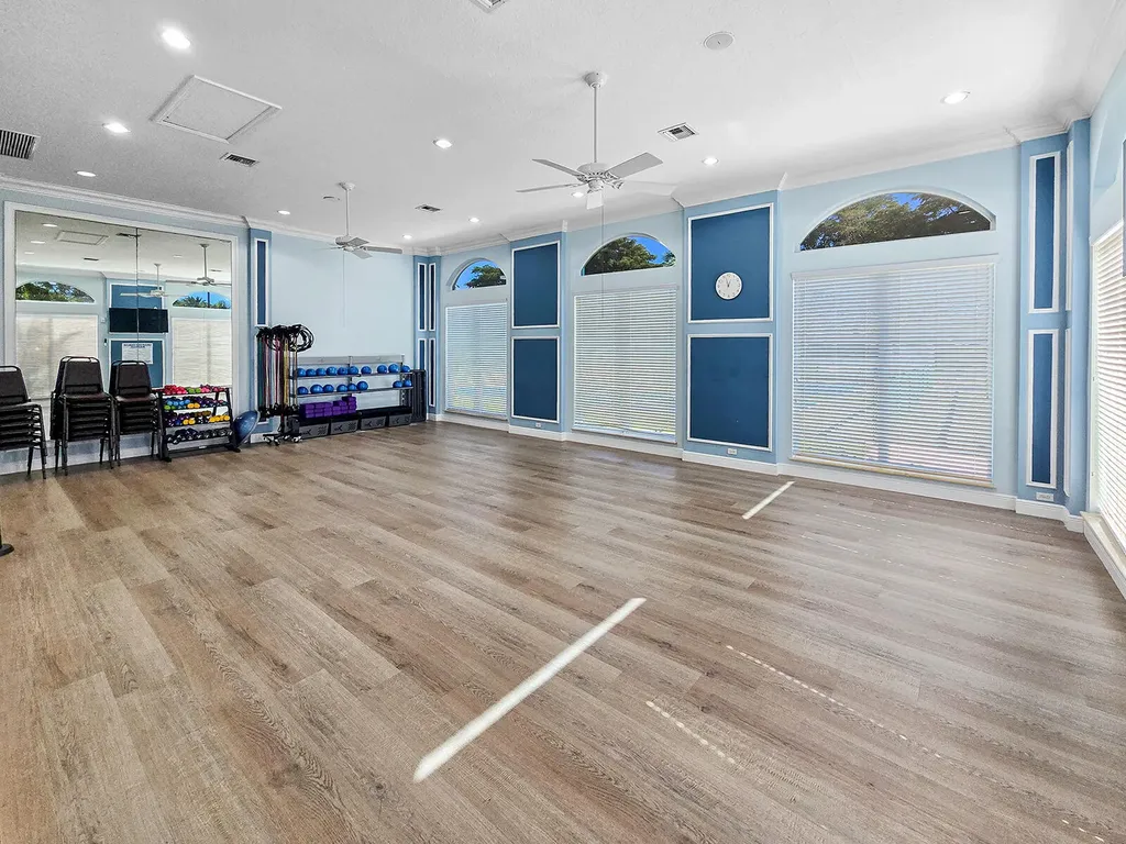 5318 Landon Circle Boynton Beach FL 33437