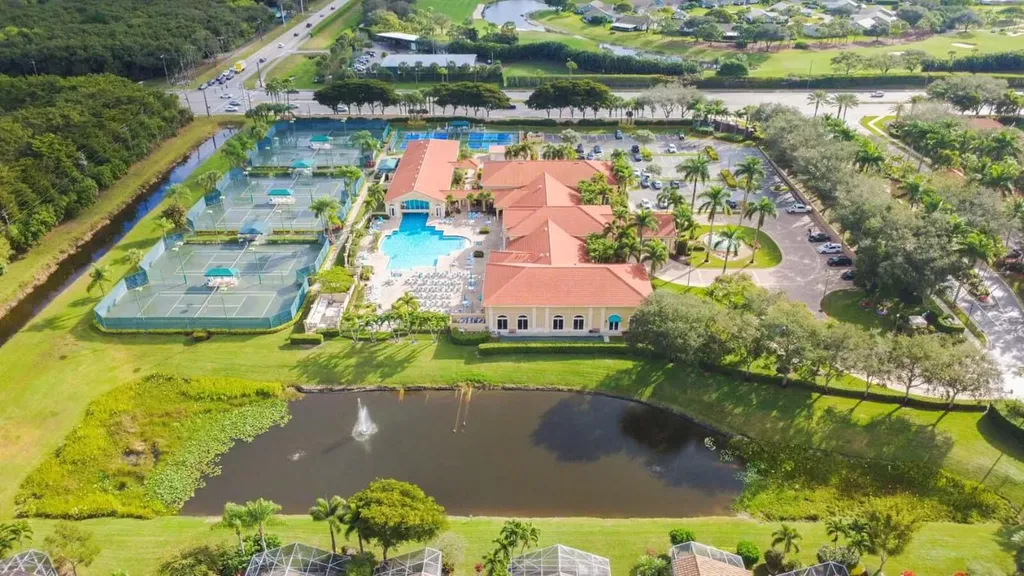 5318 Landon Circle Boynton Beach FL 33437