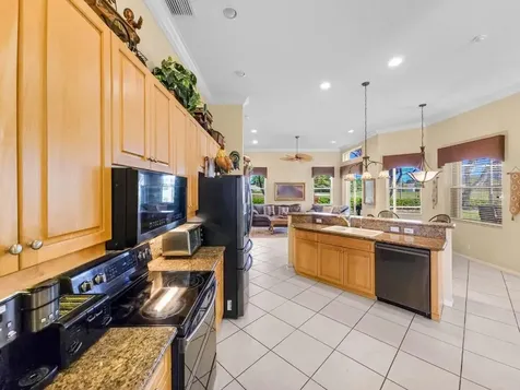 5318 Landon Circle Boynton Beach FL 33437