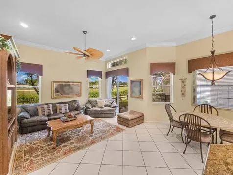 5318 Landon Circle Boynton Beach FL 33437