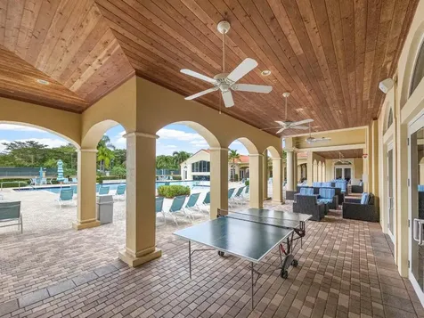 5318 Landon Circle Boynton Beach FL 33437