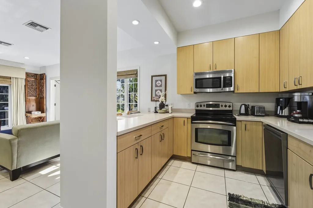 127 Ocean View Road Palm Beach FL 33480