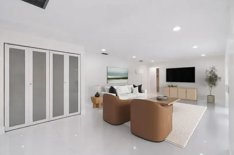 516 Muirfield Drive Atlantis FL 33462