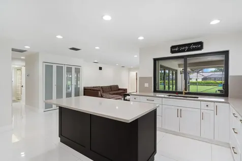 516 Muirfield Drive Atlantis FL 33462