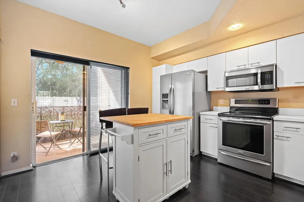 5628 NW 99th Lane Coral Springs FL 33076