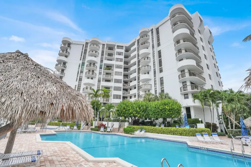 1361 S Ocean Boulevard Pompano Beach FL 33062