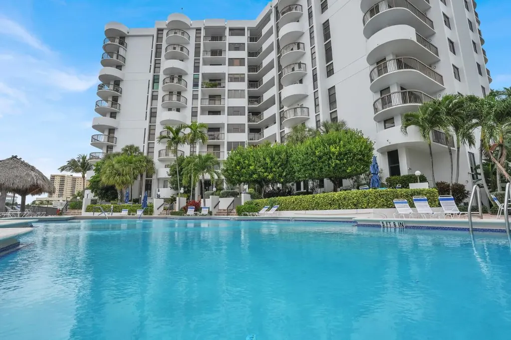 1361 S Ocean Boulevard Pompano Beach FL 33062