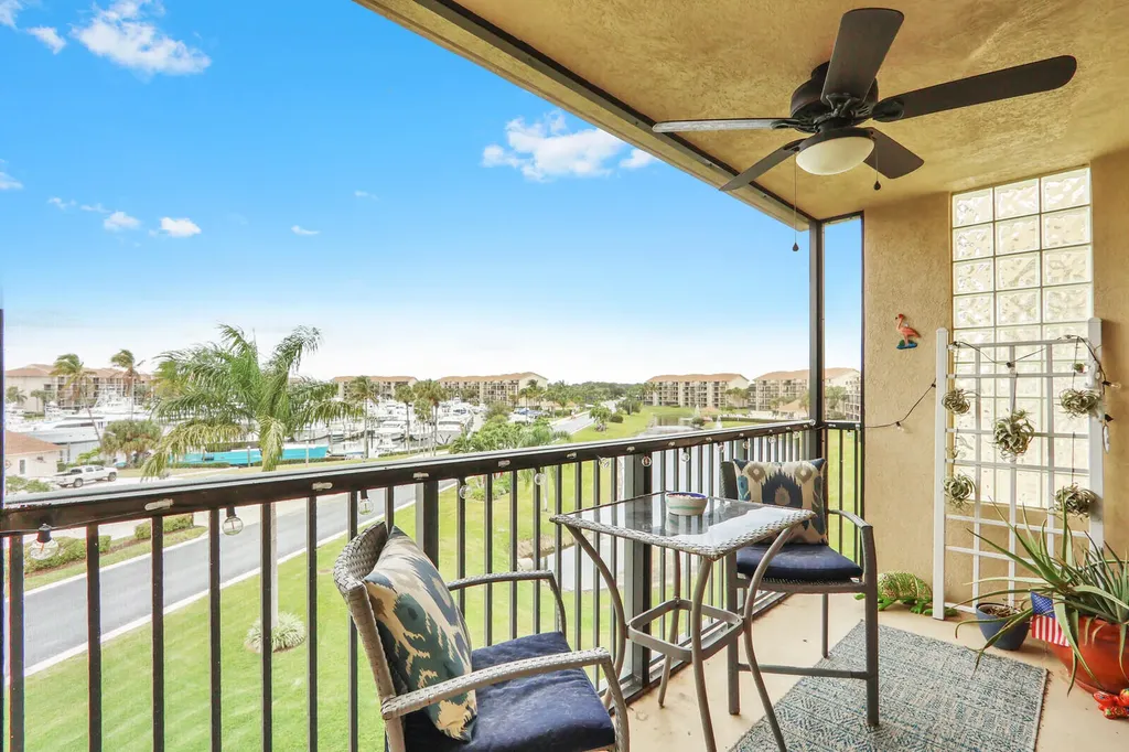 901 Seafarer Circle Jupiter FL 33477