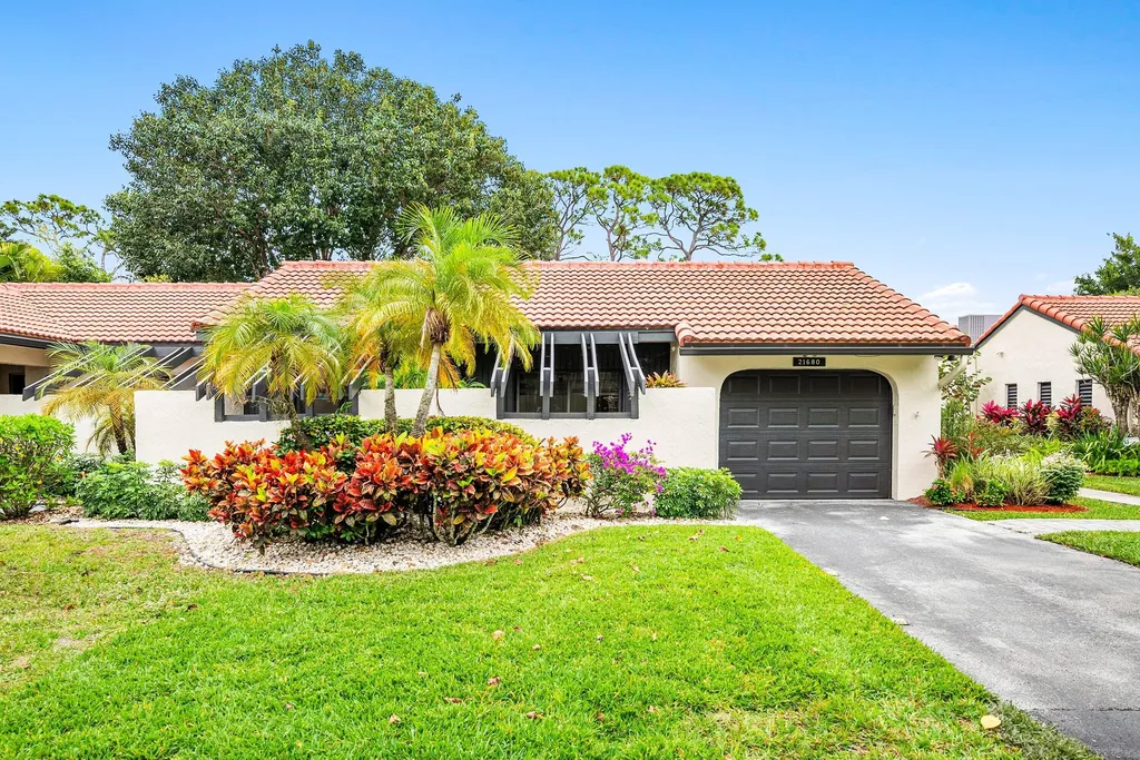 21680 Tall Palm Circle Boca Raton FL 33433