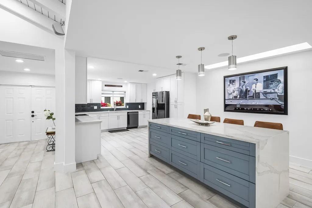21680 Tall Palm Circle Boca Raton FL 33433