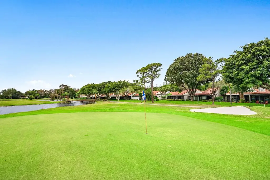 21680 Tall Palm Circle Boca Raton FL 33433