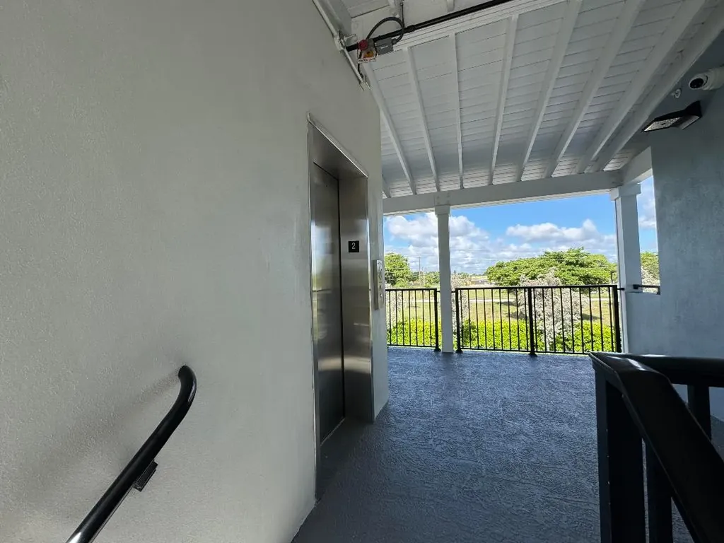 20 NW 6th Avenue Delray Beach FL 33444