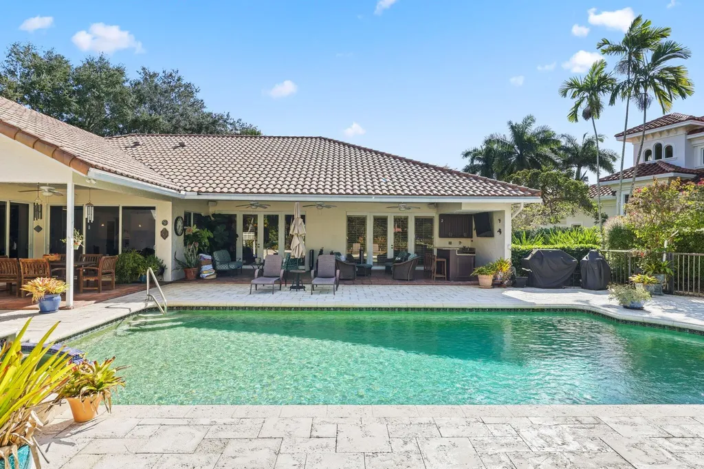2865 Banyan Boulevard Circle NW Boca Raton FL 33431