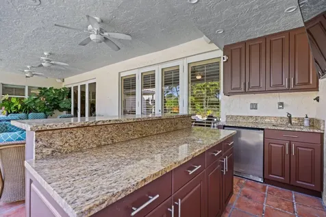 2865 Banyan Boulevard Circle NW Boca Raton FL 33431