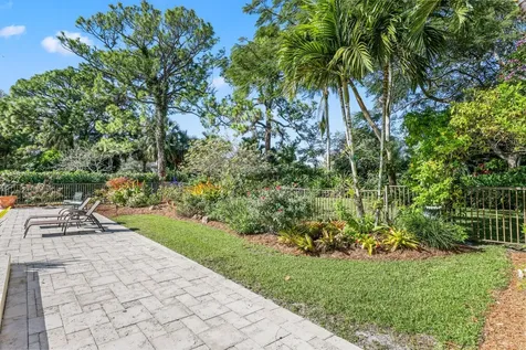 2865 Banyan Boulevard Circle NW Boca Raton FL 33431