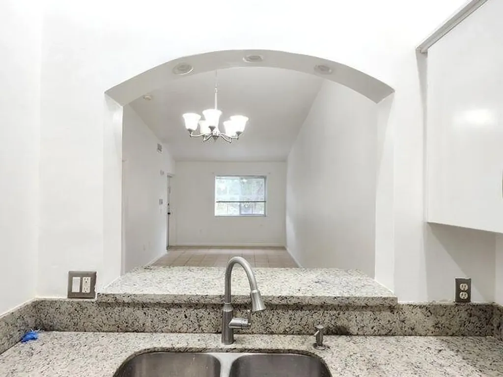 3810 N Jog Road West Palm Beach FL 33411