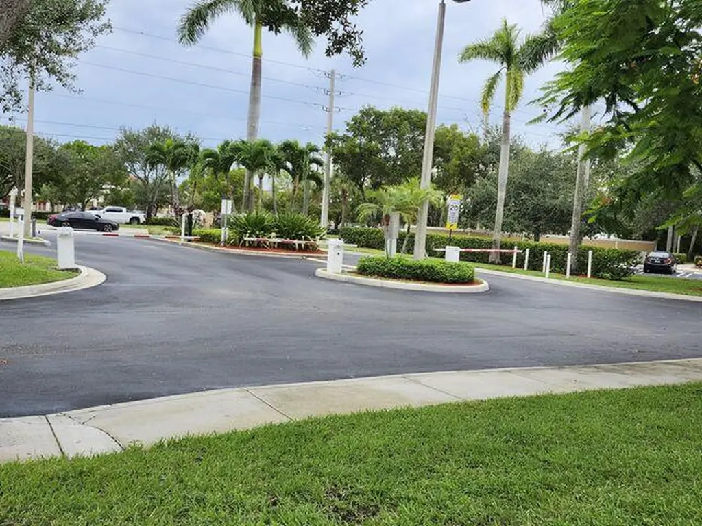 3810 N Jog Road West Palm Beach FL 33411