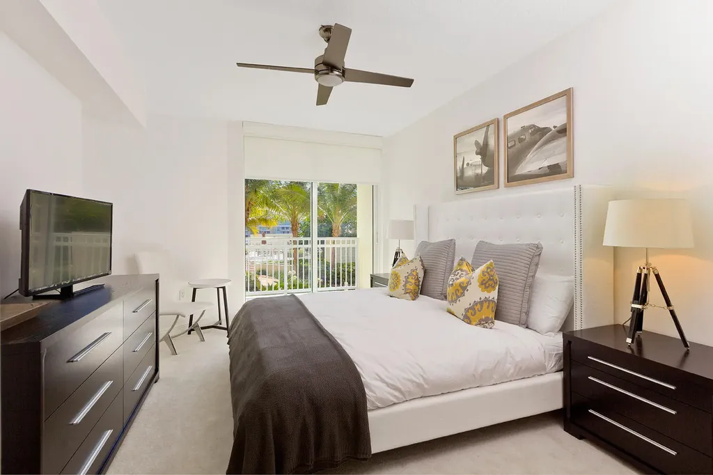 450 N Federal Highway Boynton Beach FL 33435