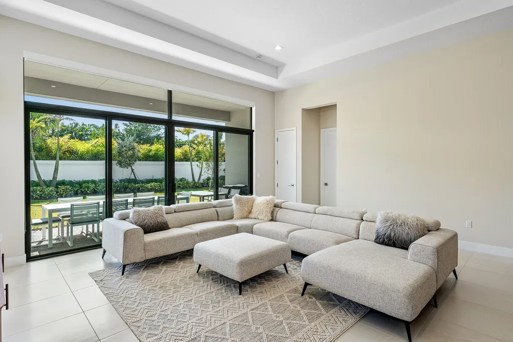 9212 Silver Marsh Lane Boca Raton FL 33434
