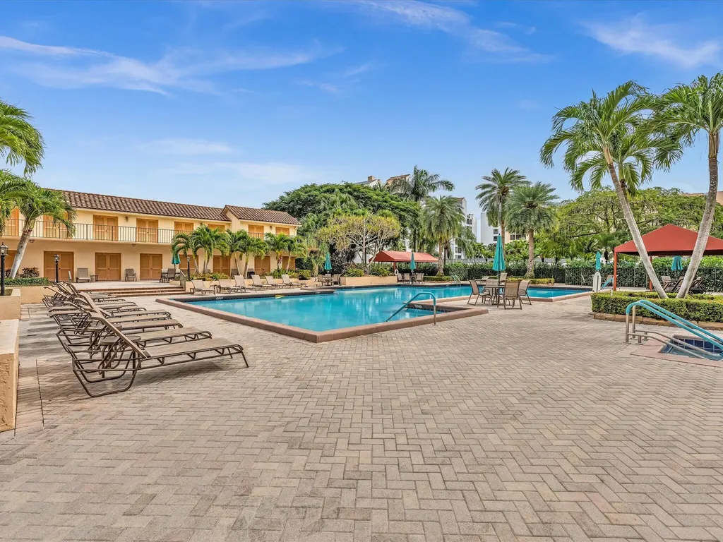 7201 Promenade Drive Boca Raton FL 33433