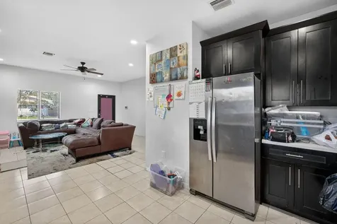 205 NW 27th Terrace Fort Lauderdale FL 33311