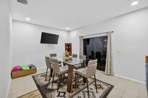 205 NW 27th Terrace Fort Lauderdale FL 33311