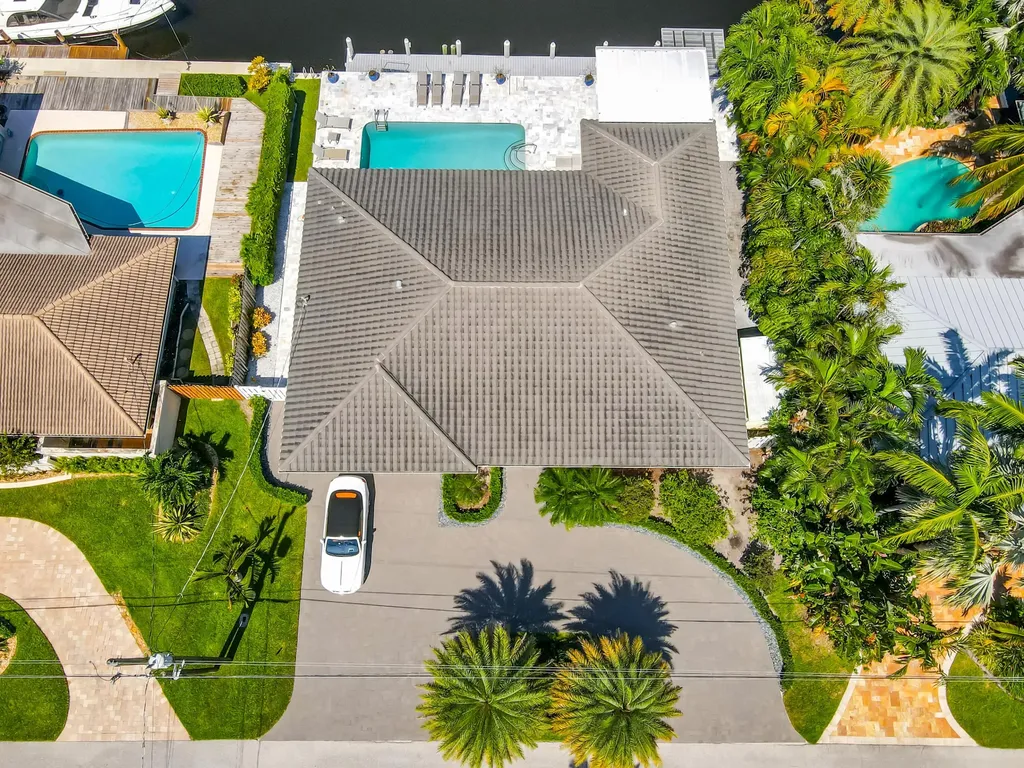 831 Dover Street Boca Raton FL 33487
