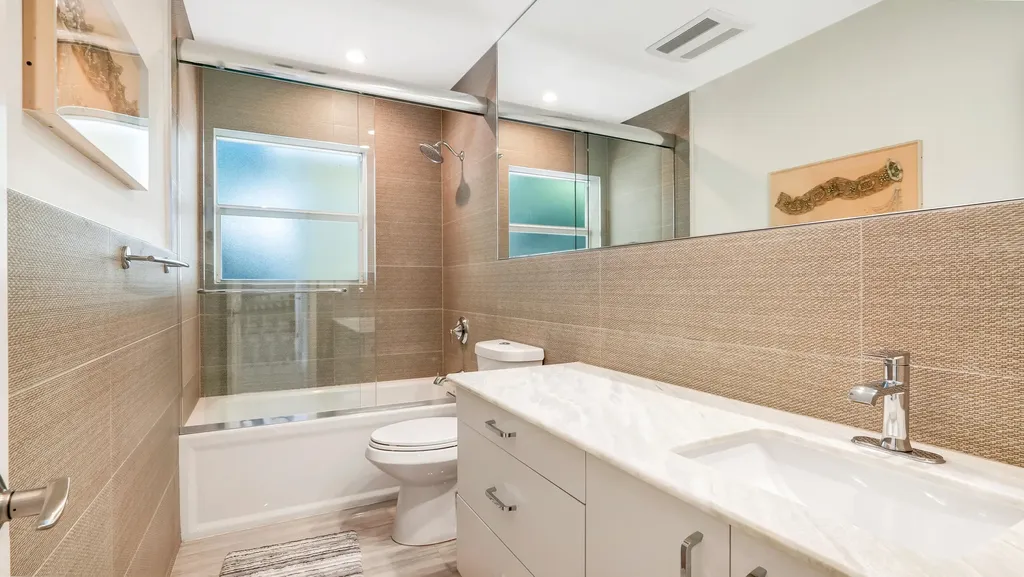 831 Dover Street Boca Raton FL 33487