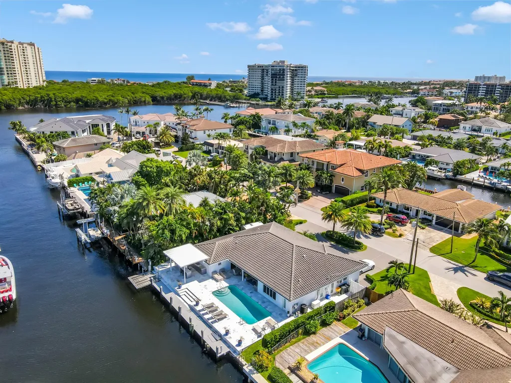 831 Dover Street Boca Raton FL 33487