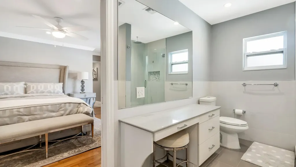 831 Dover Street Boca Raton FL 33487