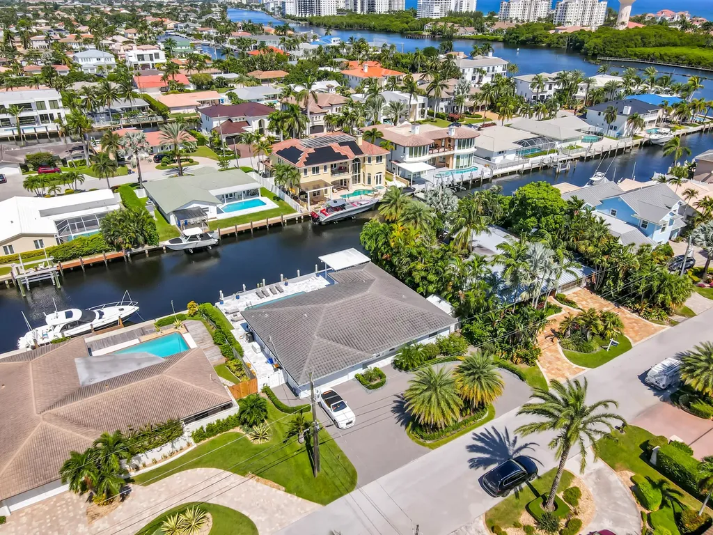 831 Dover Street Boca Raton FL 33487