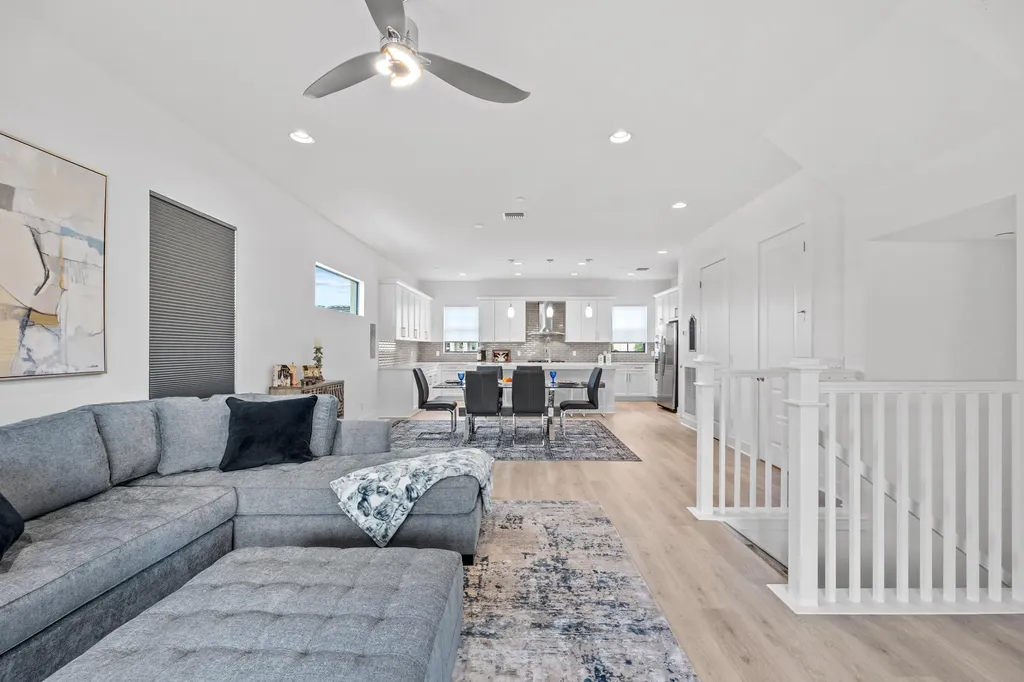 5255 Beckman Terrace Palm Beach Gardens FL 33418